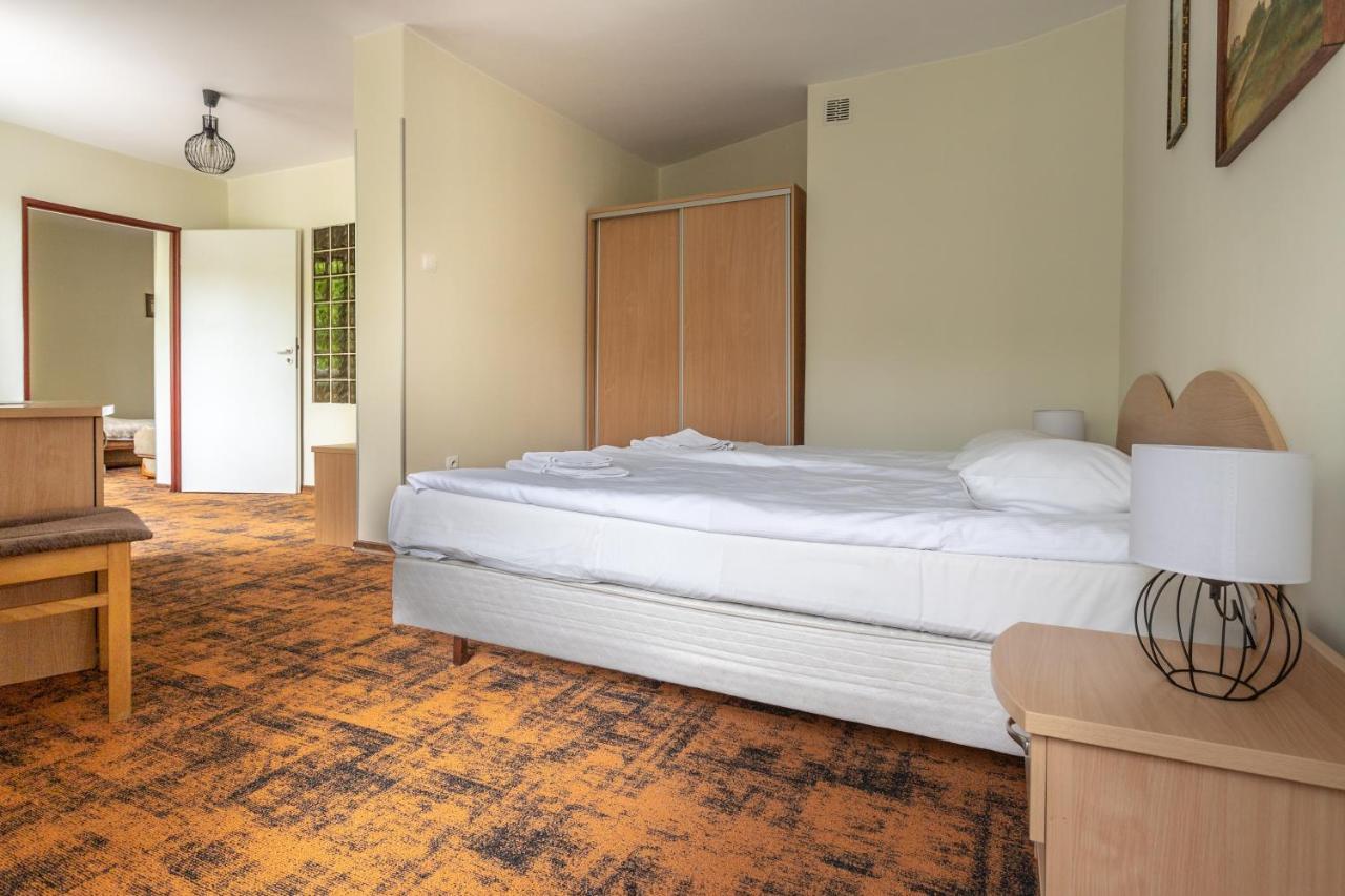 Hotel Zamek Giżycko Esterno foto
